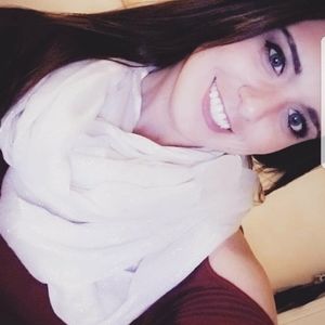 Meet your Posher, Ciara